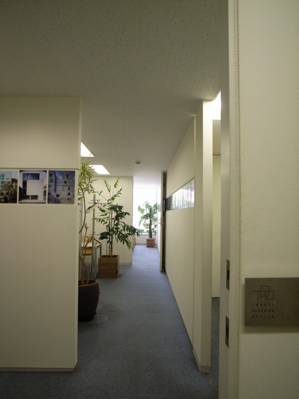 R0011831