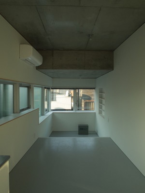 R0051759