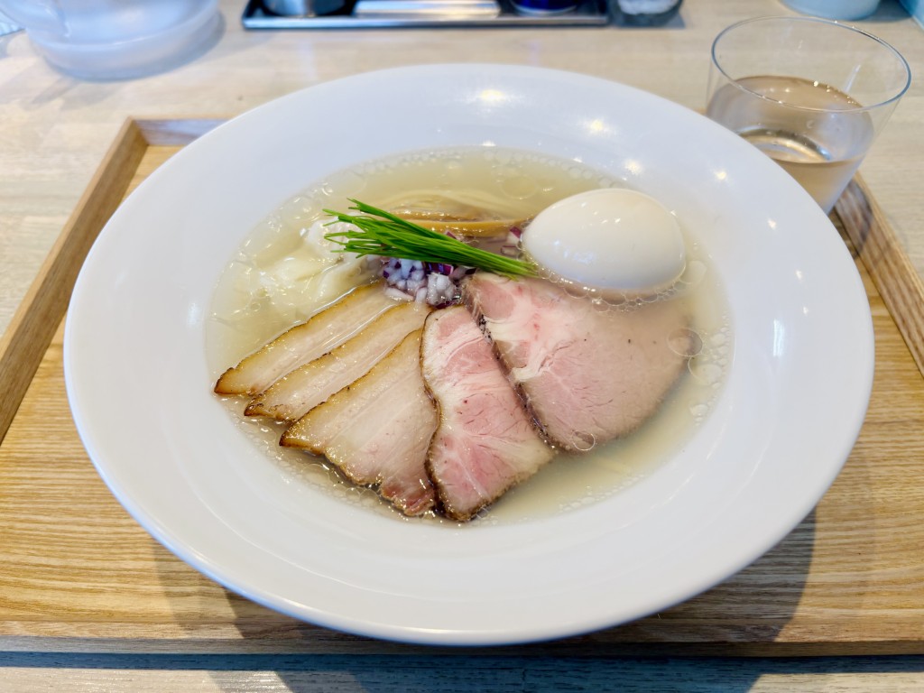 タケイハウスと宍道湖しじみ中華蕎麦 琥珀