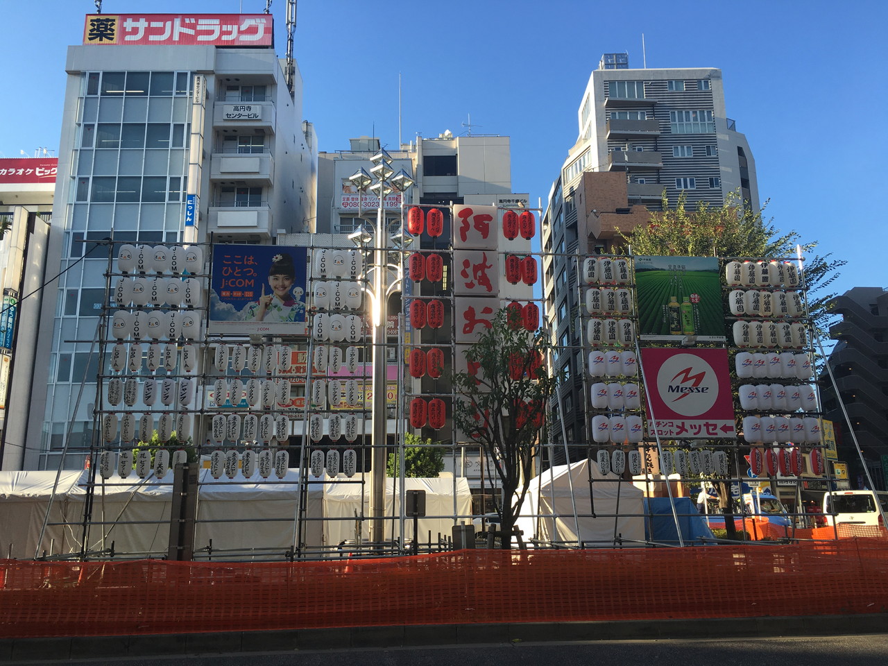 高円寺、阿波踊りの季節です