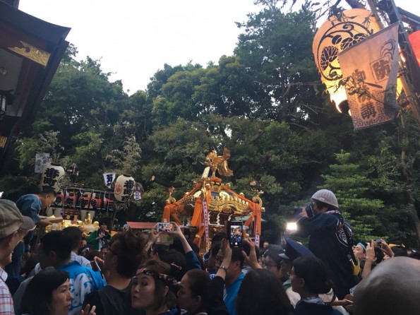 休日は日本三大祭へ。