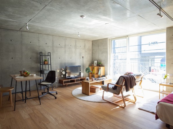 KOMORE bldg. 202号室 モデルルーム実施中です.