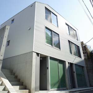 「借りる」最新情報です。～カトレ・コート他～