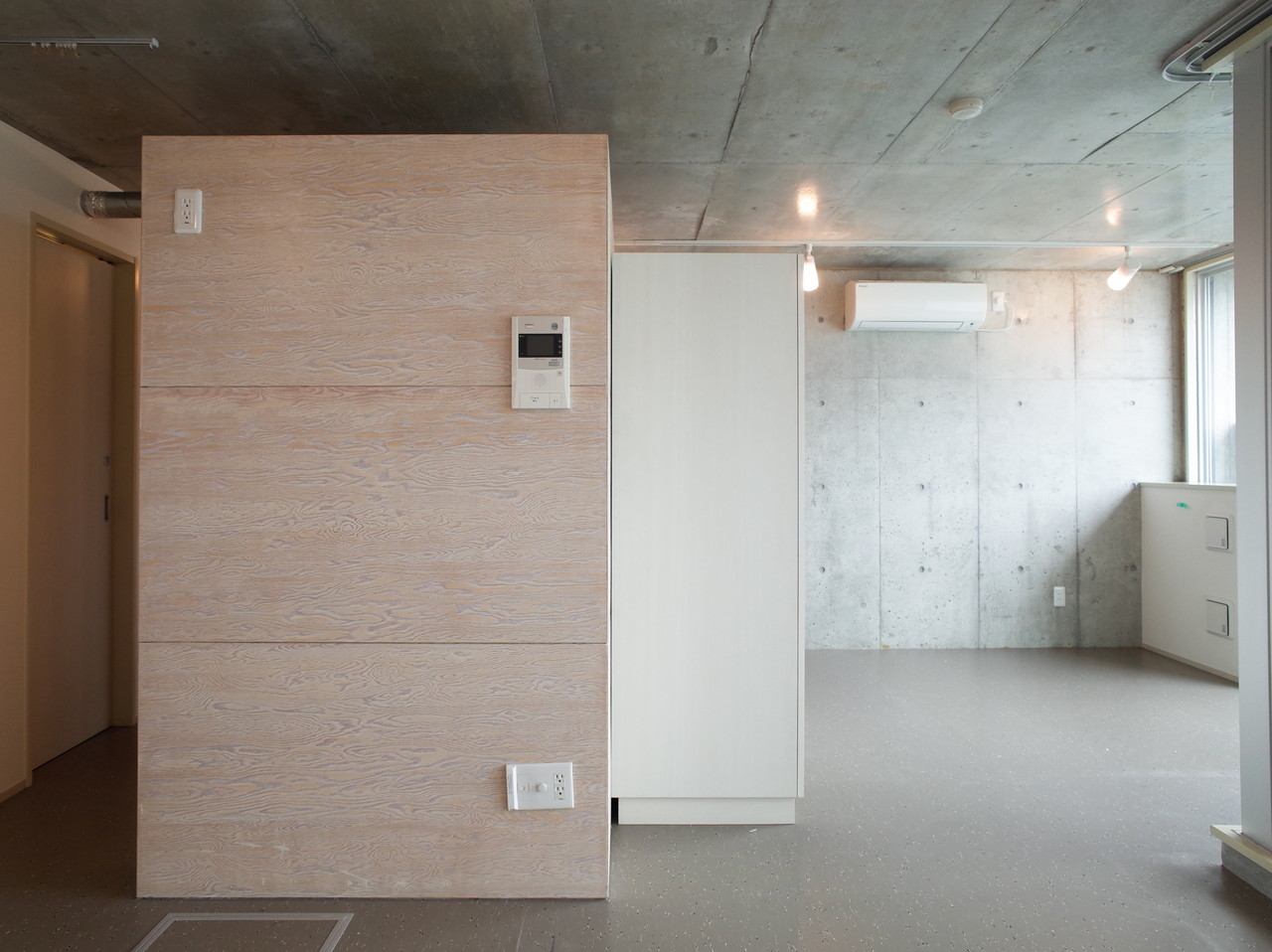 N bldg. 402の写真5