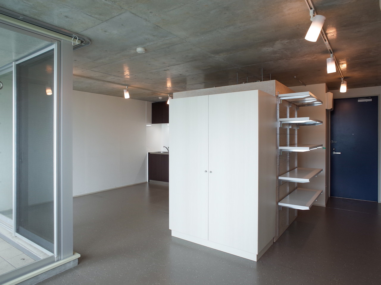 N bldg. 402の写真2