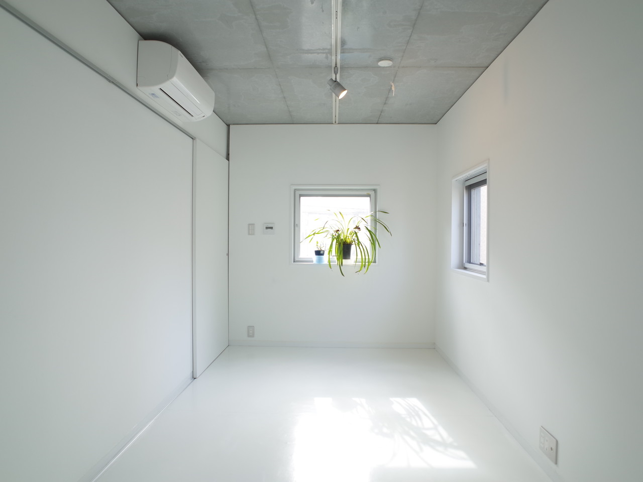 orange houseの写真6