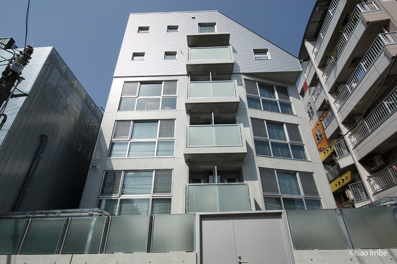 APARTMENT O2 eastの写真1