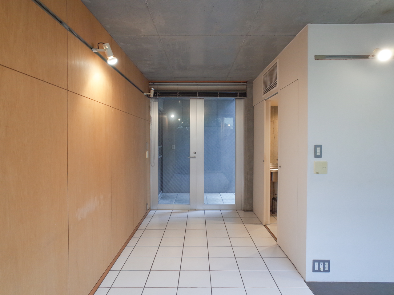 thyme 103の写真1