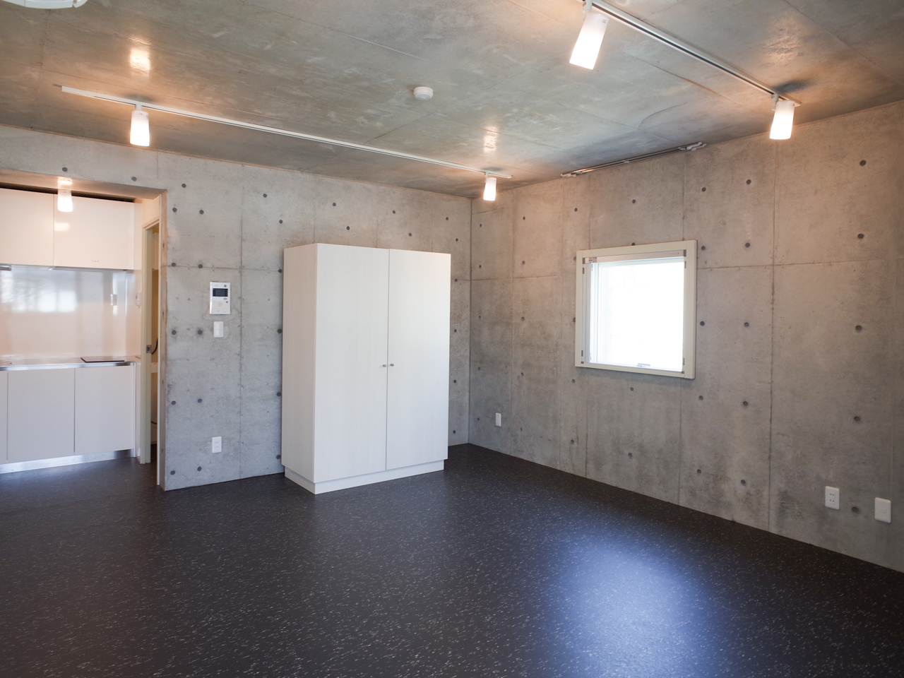 N bldg. 204の写真9
